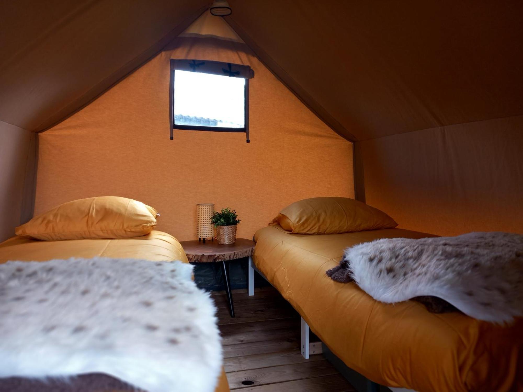 Safari Lodge 'Linge-Zicht' Тил Экстерьер фото